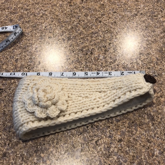 SIJJL Wool and Fleece Lined Cream Headwear Headwrap Floral/Flower - Picture 11 of 16